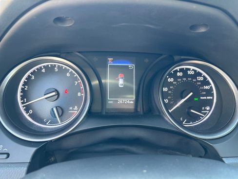 Used 2024 Toyota Camry SE FWD image 14