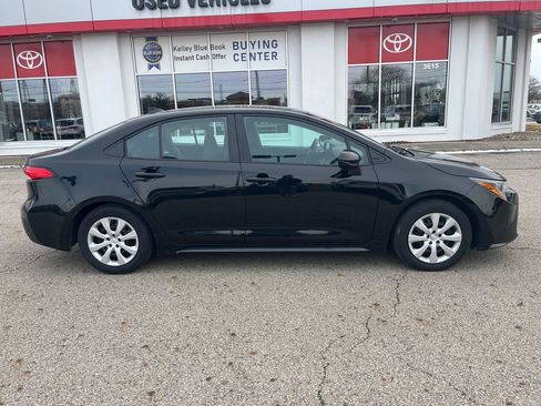 Certified 2024 Toyota Corolla LE image 6