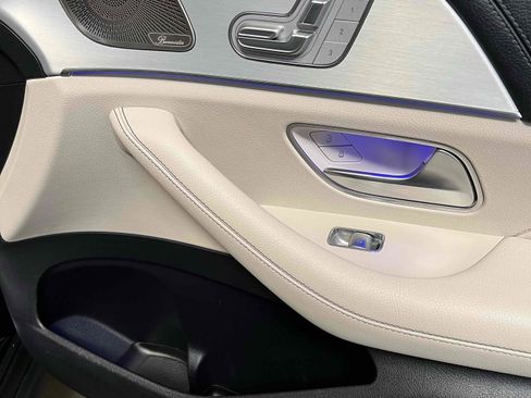 Used 2022 Mercedes-Benz GLS 450 4MATIC SUV - WARMTH & COMFORT image 83