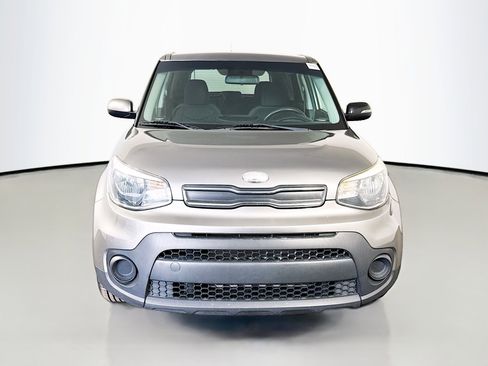 Used 2018 Kia Soul image 2
