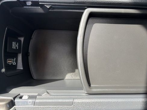 Used 2019 Honda Accord EX image 25