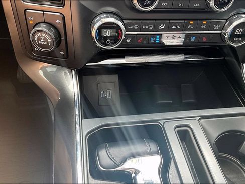 Used 2021 Ford F150 Lariat w/ Equipment Group 502A High AWD/4WD image 33