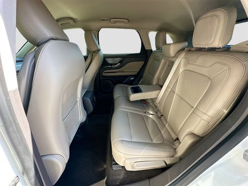 Used 2021 Lincoln Corsair FWD image 23