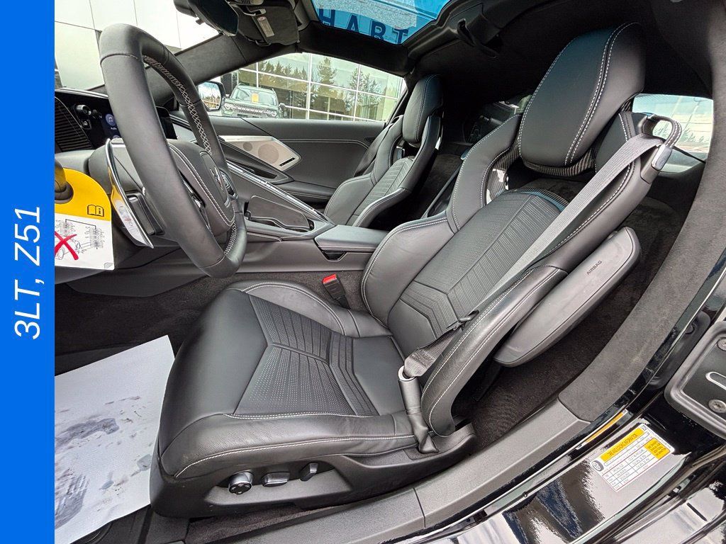 Used 2023 Chevrolet Corvette Stingray Premium Cpe w/ Z51 Performance Package RWD image 11