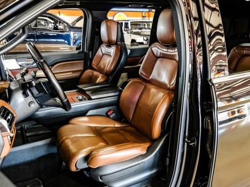 Used 2022 Lincoln Navigator L Reserve image 37