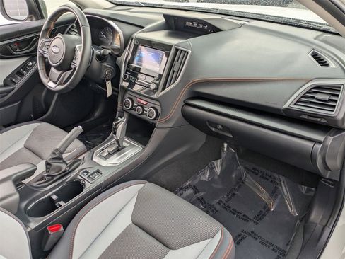 Used 2023 Subaru Crosstrek 2.0i Premium image 21