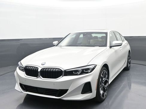 New 2026 BMW 330i xDrive Sedan w/ Premium Package AWD/4WD image 1