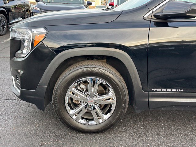 Used 2024 GMC Terrain SLE AWD/4WD image 7
