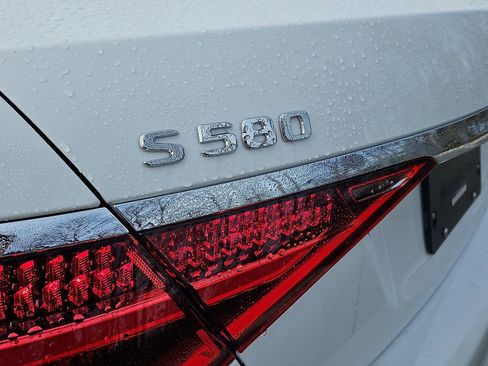 New 2026 Mercedes-Benz S 580 4MATIC Sedan image 22