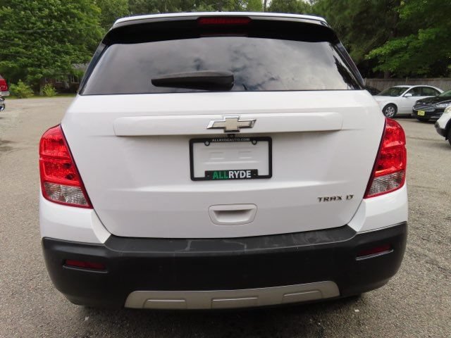 Used 2015 Chevrolet Trax LT w/ LT Plus Package FWD image 8