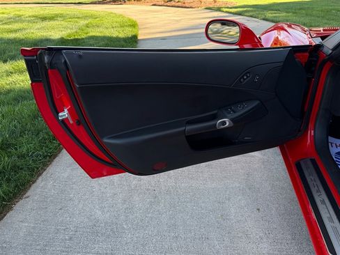 Used 2011 Chevrolet Corvette Grand Sport w/ Preferred Equipment Group image 49