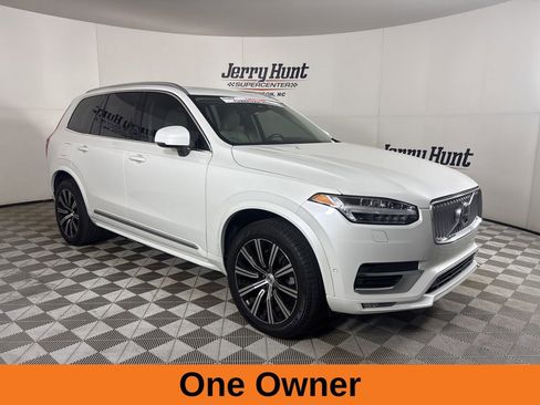 Used 2023 Volvo XC90 B5 Plus w/ Protection Package Premier AWD/4WD image 4