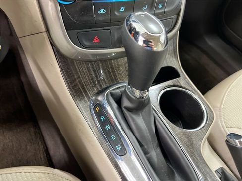 Used 2014 Chevrolet Malibu LT w/ Power Convenience Package image 15