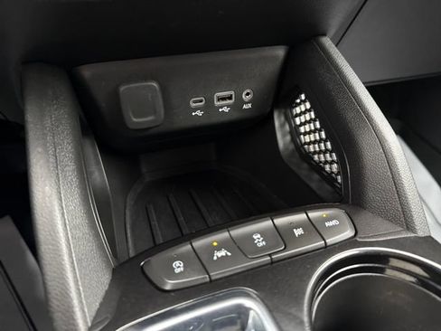 Used 2022 Chevrolet TrailBlazer ACTIV AWD/4WD image 32