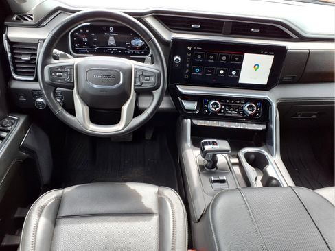 Used 2023 GMC Sierra 1500 Denali w/ Technology Package AWD/4WD image 6