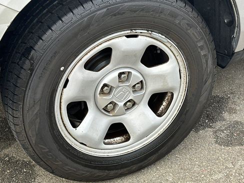 Used 2015 Honda Pilot LX image 7