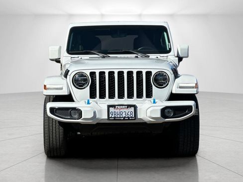 Used 2022 Jeep Wrangler Unlimited Sahara image 8