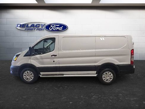 Used 2025 Ford Transit 250 Low Roof w/ Exterior Upgrade Package RWD image 3