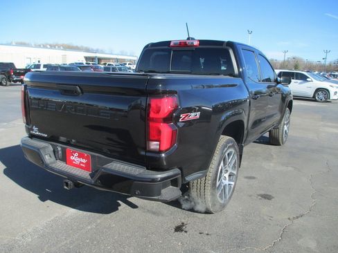Certified 2023 Chevrolet Colorado Z71 w/ Z71 Convenience Package 2 image 5