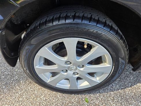 Used 2012 MAZDA MAZDA2 Touring FWD image 40