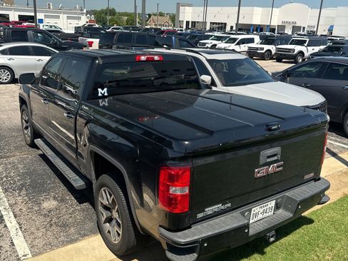Used 2014 GMC Sierra 1500 SLT w/ All-Terrain Package AWD/4WD image 4