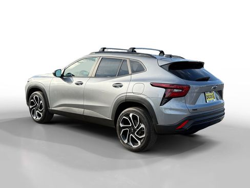 New 2026 Chevrolet Trax RS w/ Sunroof Package image 3