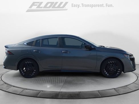 New 2026 Nissan Sentra SR w/ Floor Mat Package FWD image 8