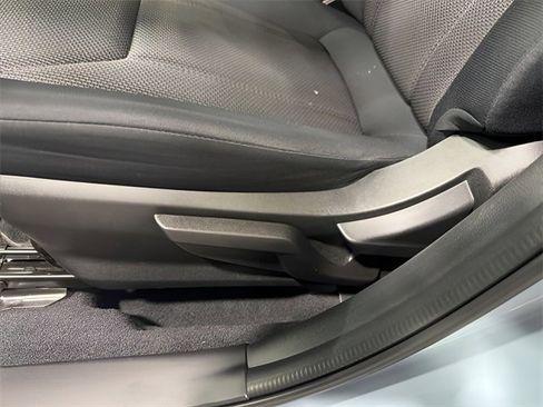 Certified 2023 Subaru Crosstrek 2.0i image 12