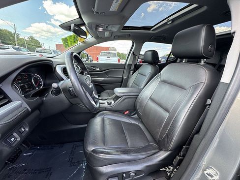 Certified 2019 GMC Acadia SLT image 19