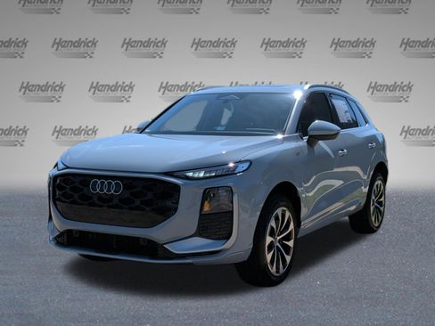 Used 2026 Audi Q3 quattro 2.0T AWD/4WD image 5