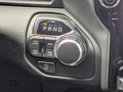 New 2026 RAM 1500 Big Horn AWD/4WD image 19