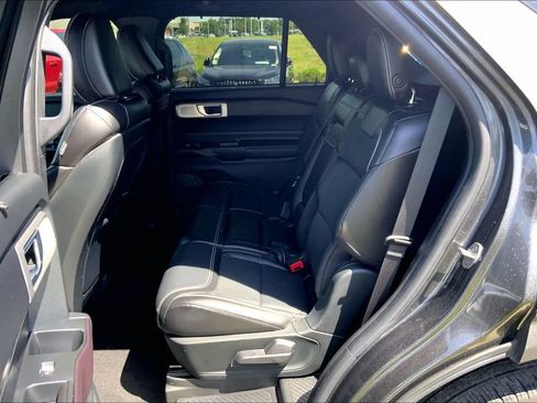 Used 2020 Ford Explorer ST w/ ST Street Pack AWD/4WD image 11