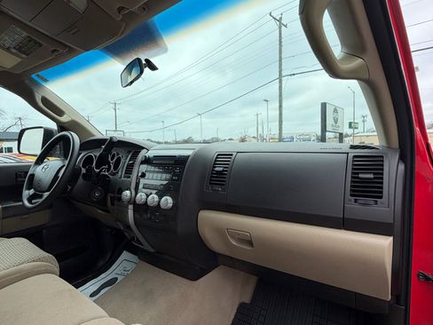 Used 2010 Toyota Tundra 2WD CrewMax image 18