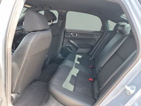 Used 2023 Honda Civic Sport image 17