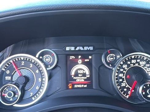 Used 2024 RAM 2500 Big Horn w/ Bed Utility Group image 15