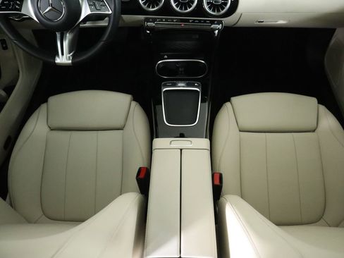 Certified 2025 Mercedes-Benz CLA 250 CLA 250 image 17