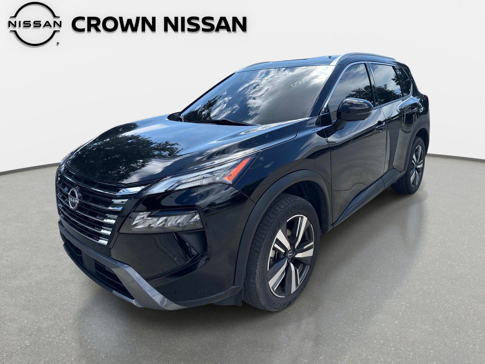 Certified 2024 Nissan Rogue SL FWD image 2