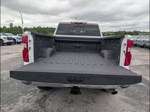 Used 2024 Chevrolet Silverado 2500 LTZ w/ LTZ Convenience Package AWD/4WD image 21