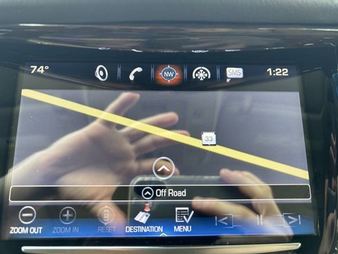 Used 2017 Cadillac Escalade Luxury AWD/4WD image 21