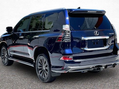 Used 2023 Lexus GX 460 Premium w/ Accessory Package AWD/4WD image 5