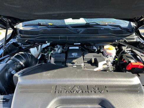 Used 2021 RAM 2500 Big Horn w/ Towing Technology Group AWD/4WD image 28