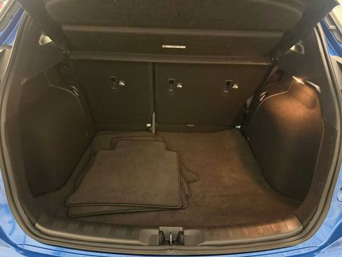 Used 2023 Nissan Kicks SR w/ SR Premium Package FWD image 24