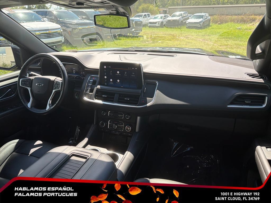 Used 2022 Chevrolet Tahoe Z71 w/ Z71 Off-Road Package AWD/4WD image 36