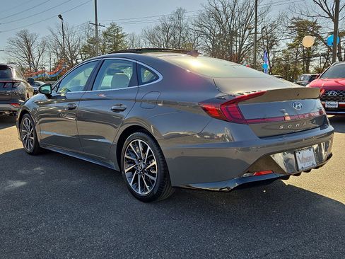 Certified 2023 Hyundai Sonata Limited FWD image 28