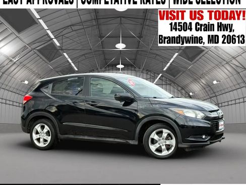 Used 2016 Honda HR-V EX image 1