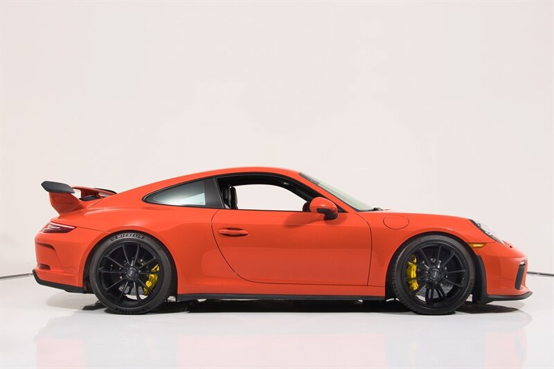 Used 2018 Porsche 911 GT3 w/ Sport Chrono Package RWD image 13