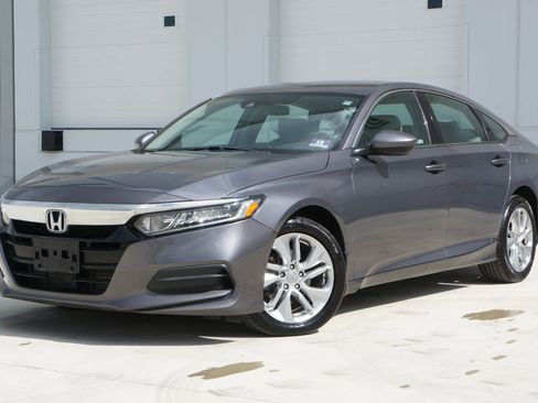 Used 2019 Honda Accord LX image 6