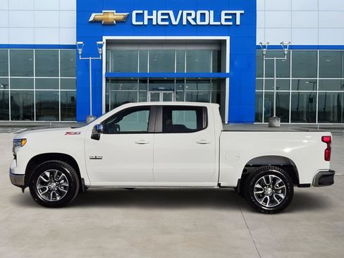 New 2026 Chevrolet Silverado 1500 LT w/ Texas Edition Plus AWD/4WD image 3