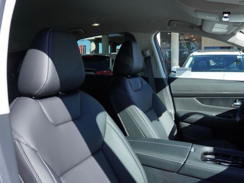 New 2026 Nissan Murano SV image 15