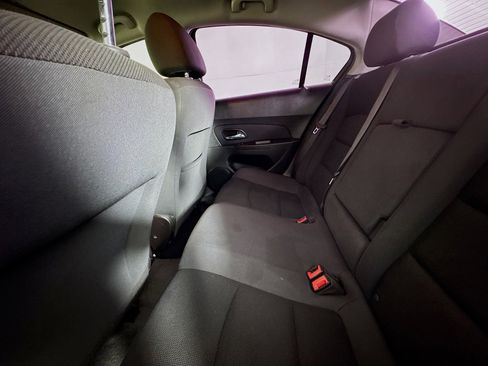 Used 2016 Chevrolet Cruze LT w/ Technology Package image 23